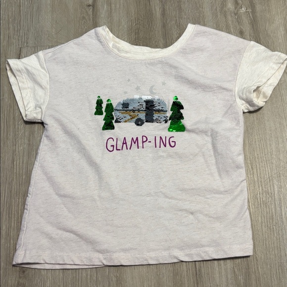 Dip White Glamping Graphic Tee - Picture 1 of 1